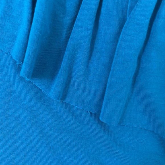 Cache Blue Ruffle Neck Cold Shoulder Top Size S - Picture 2 of 3